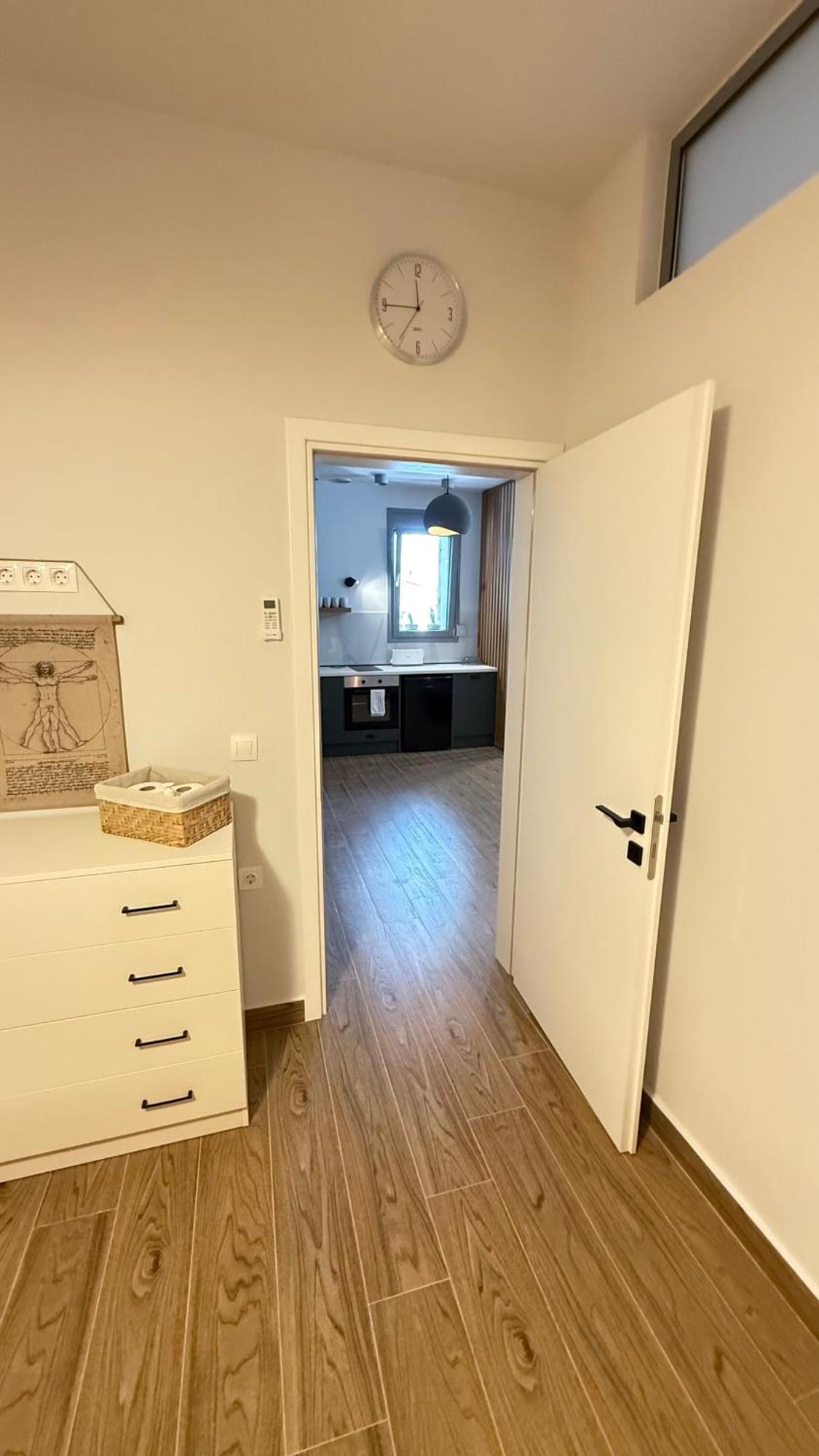 Ellinfos Aparthotel Hanioti Eksteriør bilde